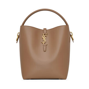 Le 37 Bucket Bag In Leather