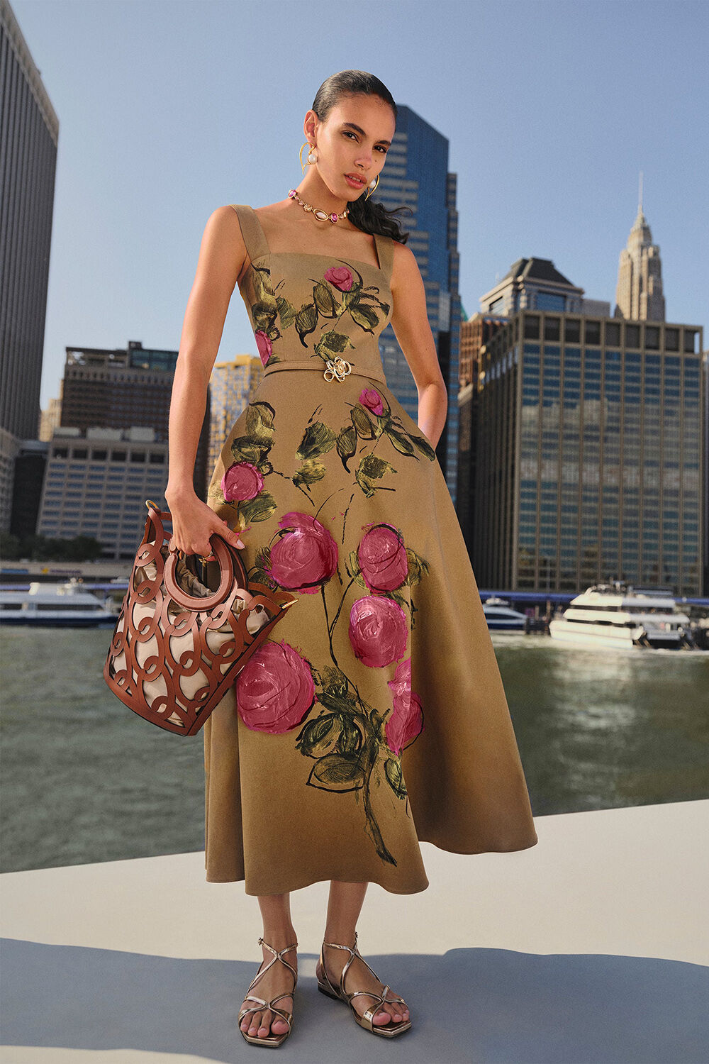 Shop The Latest Collection From Oscar de la Renta